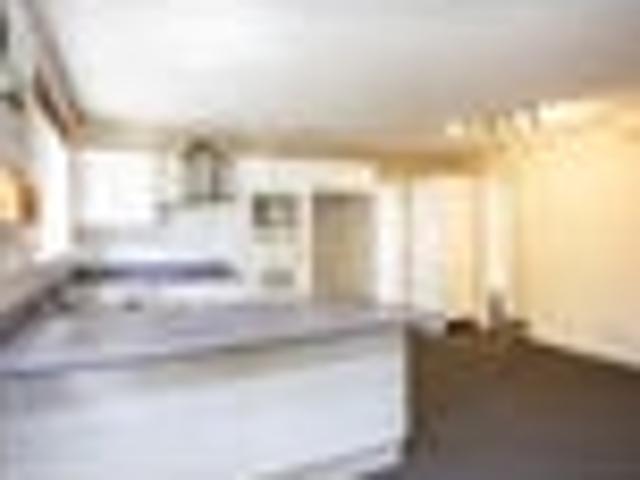 House for rent in Chaslands, Canterbury