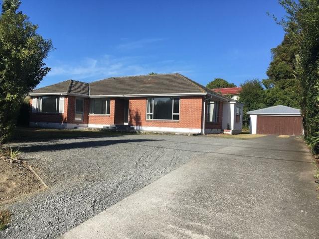 House for rent in Chaslands, Canterbury