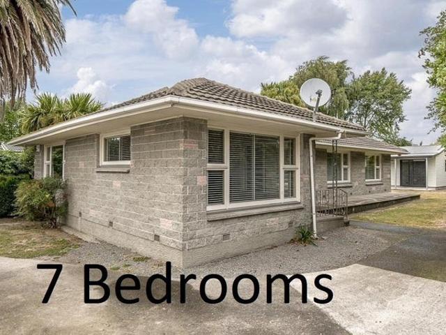 House for rent in Chaslands, Canterbury