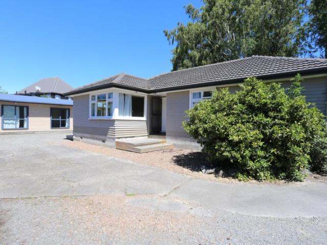 House for rent in Chaslands, Canterbury