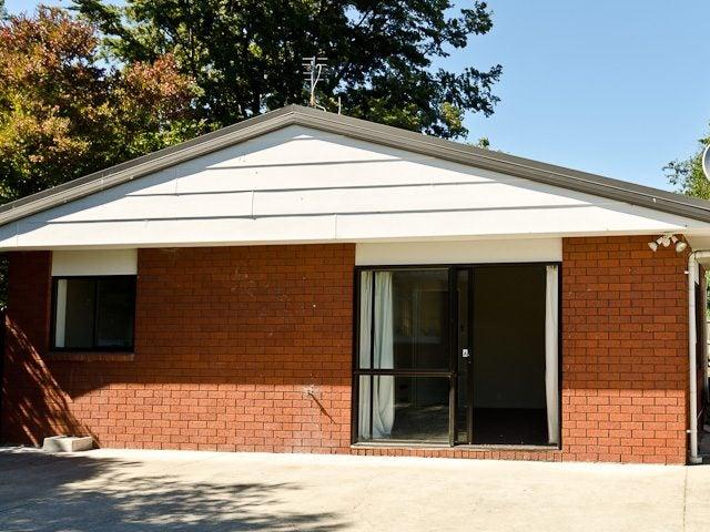 House for rent in Chaslands, Canterbury