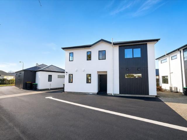 House for rent in Chaslands, Canterbury