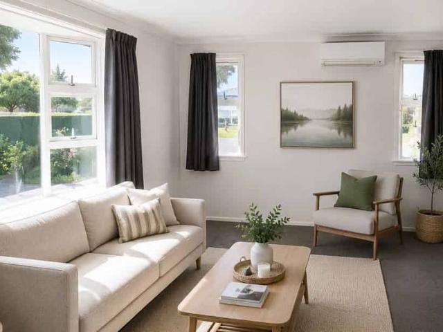 House for rent in Chaslands, Canterbury