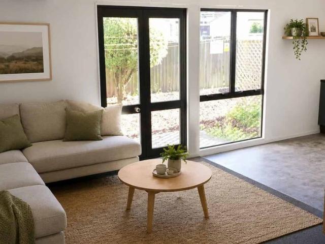 Apartment for rent in Chaslands, Canterbury