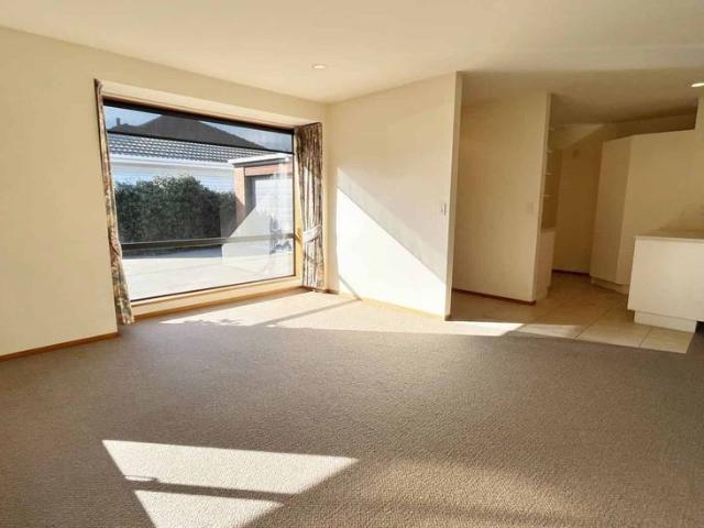 House for rent in Chaslands, Canterbury