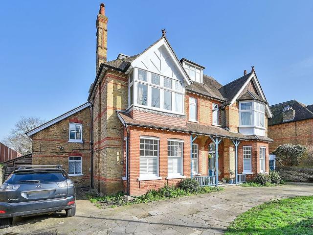 Apartment for rent in Greater London