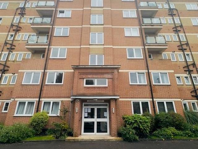 Apartment for rent in Putney, Greater London