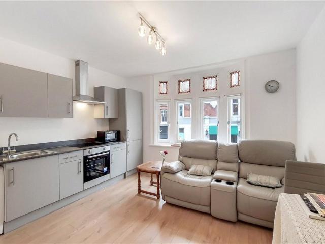 Apartment for rent in London Borough of Wandsworth, Greater London