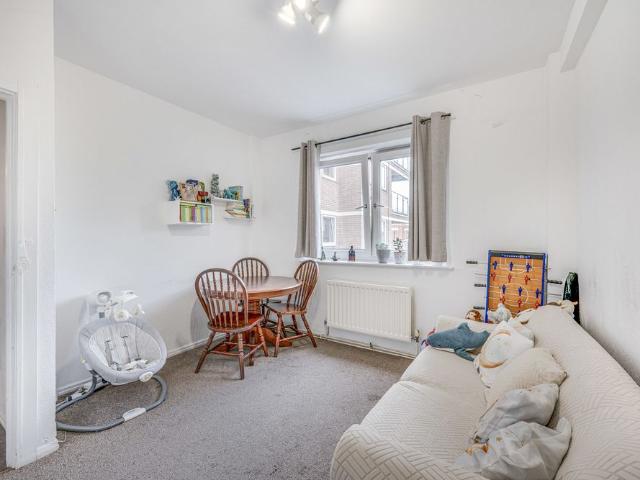 Apartment for rent in London Borough of Wandsworth, Greater London