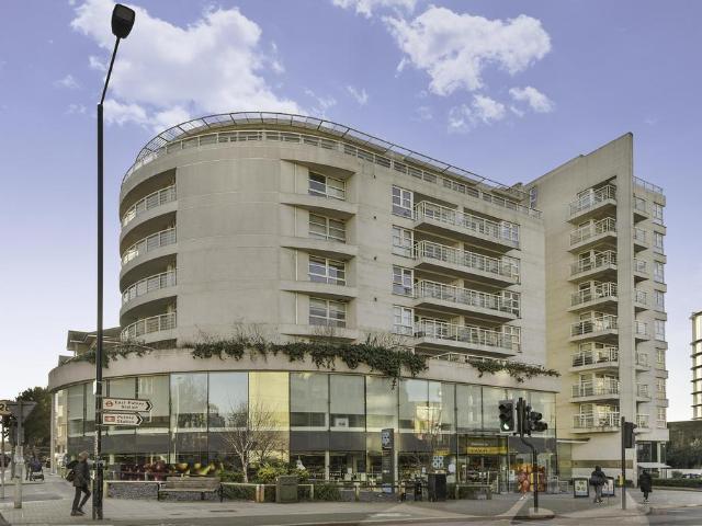 Apartment for rent in London Borough of Wandsworth, Greater London