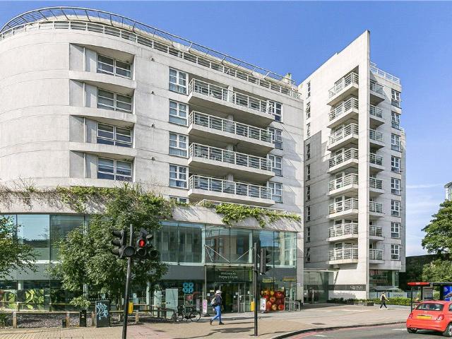 Apartment for rent in Putney, Greater London