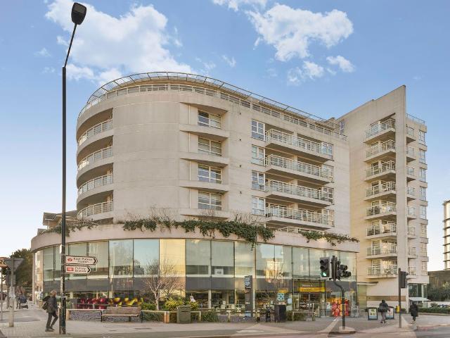 Apartment for rent in London Borough of Wandsworth, Greater London