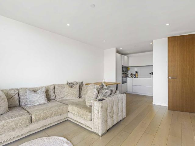 Apartment for rent in London Borough of Wandsworth, Greater London