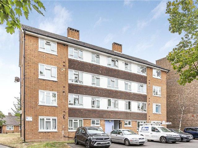 Apartment for rent in Roehampton, Greater London