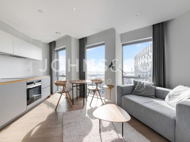 Studio for rent in Royal Borough of Greenwich, Greater London