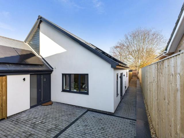 House for rent in South Hinksey, Dromore