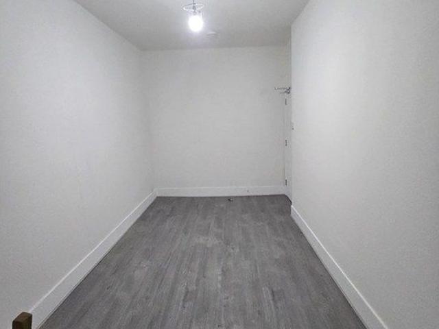 Room for rent in Plaistow, Greater London