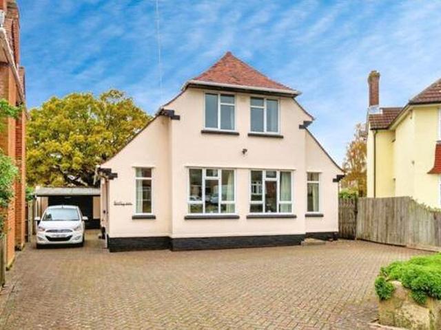 House for sale in Barton Stacey, Hampshire