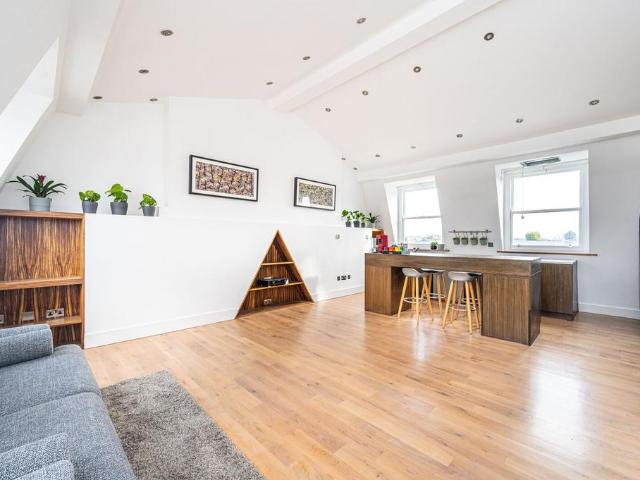 House for rent in Islington, Greater London