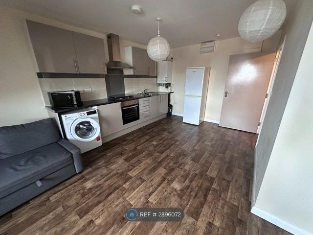 Apartment for rent in London Borough of Hounslow, Greater London