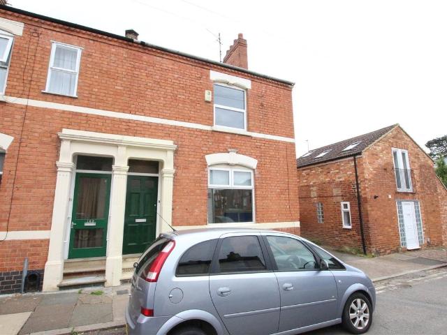 Room for rent in Phippsville, Northampton