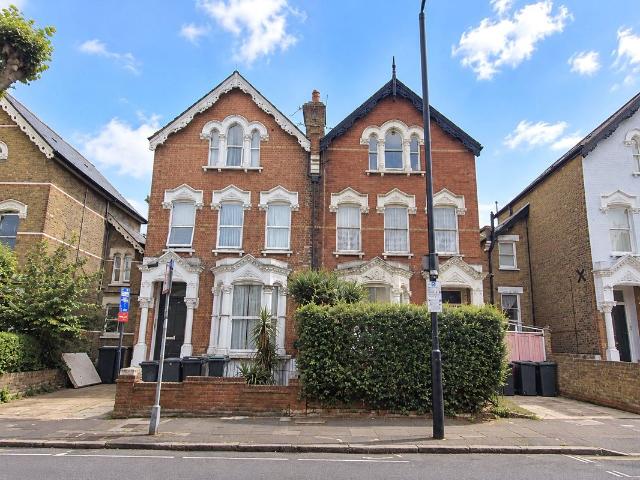 Studio for rent in London Borough of Haringey, Greater London