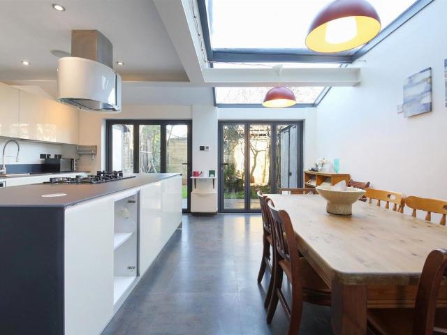 House for rent in Stroud Green, Greater London