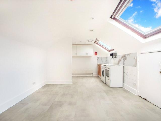 Room for rent in Stroud Green, Greater London