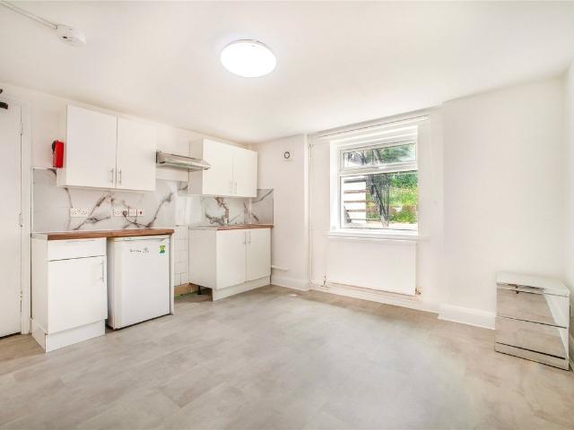 Room for rent in Stroud Green, Greater London