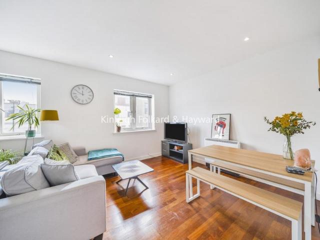 Apartment for rent in Upper Tooting, Greater London