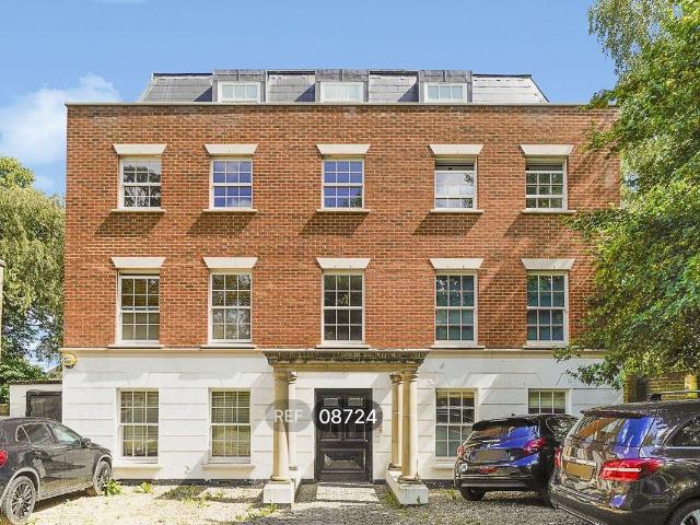 Apartment for rent in London Borough of Lambeth, Greater London