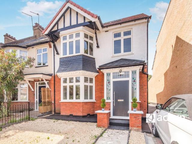 Apartment for rent in Streatham Hill, Greater London