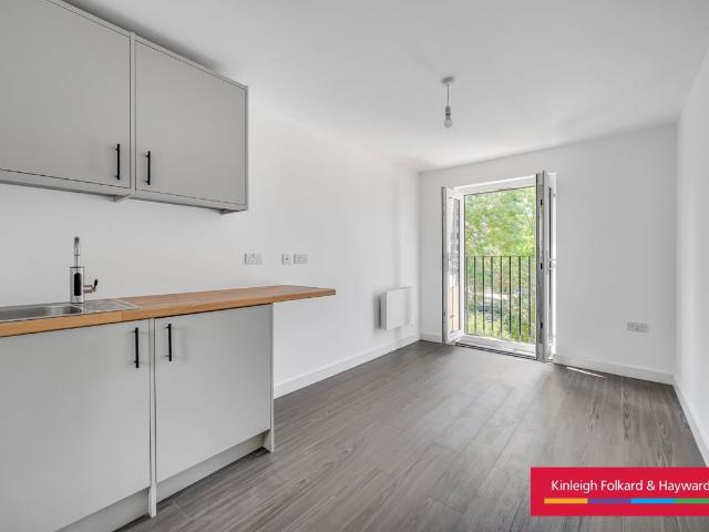 Studio for rent in Roupell Park Estate, Greater London