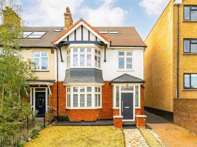 Studio for rent in Roupell Park Estate, Greater London