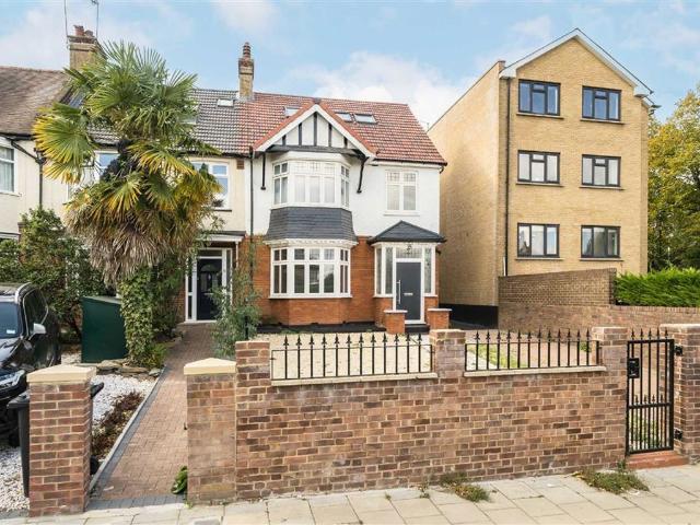 Studio for rent in Streatham Hill, Greater London