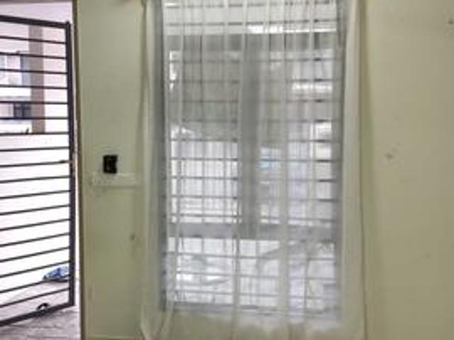 Townhouse for rent in Petaling, Subang Jaya