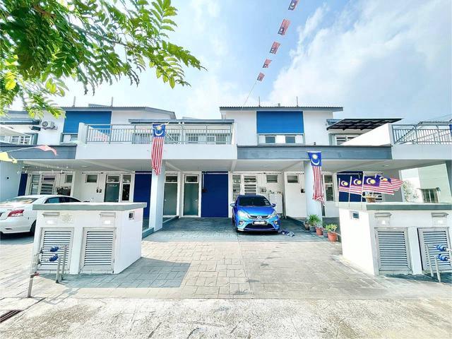 Townhouse for sale in Tanjong Sepat, Selangor