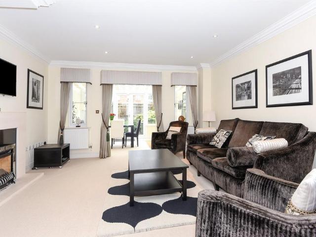 House for rent in Sunninghill and Ascot, Sunninghill