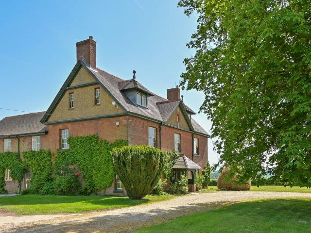 House for rent in Quarrendon, Buckinghamshire