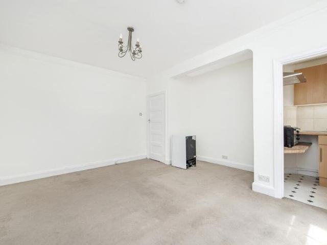 Apartment for rent in Saint Pancras, Greater London