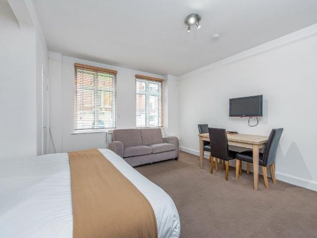 Studio for rent in Saint Pancras, Greater London