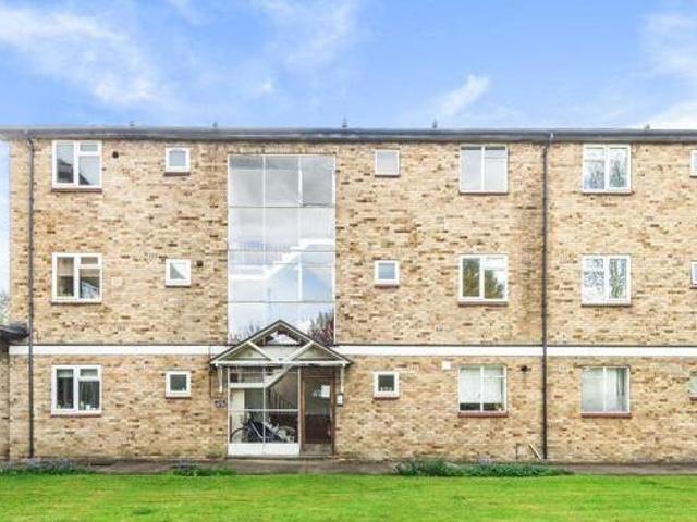 House for sale in The Slade, Oxfordshire