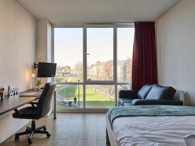 Studio for rent in Bede Island, Old Wharf