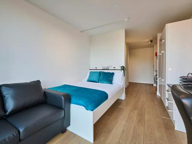Apartment for rent in Bede Island, Old Wharf