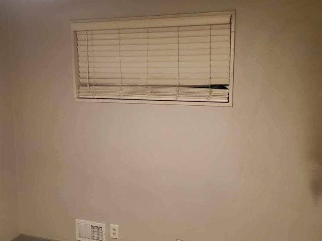 Room for rent in Western Hills, Adams County