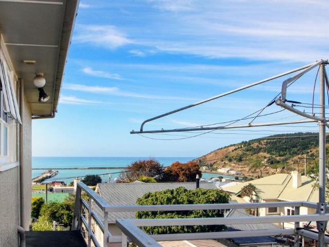 House for rent in Otakou