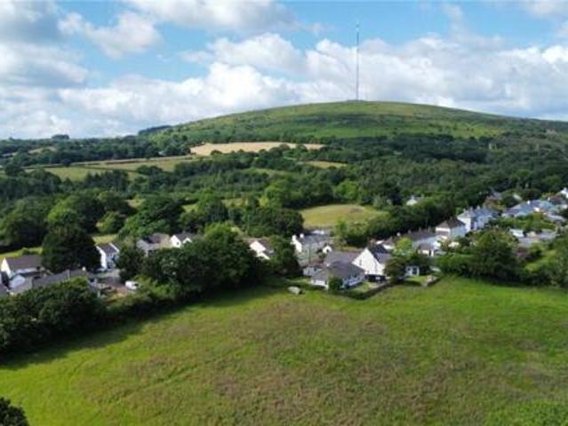 House for sale in Lamellion, Cornwall