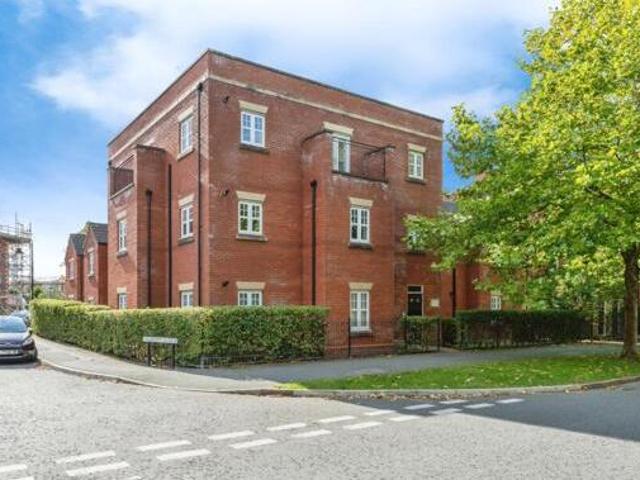 House for sale in Upton-by-Chester, Two Mills