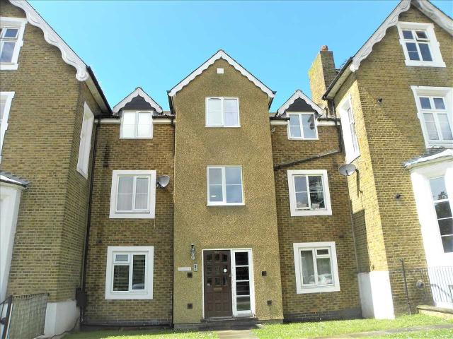 Apartment for rent in Slough