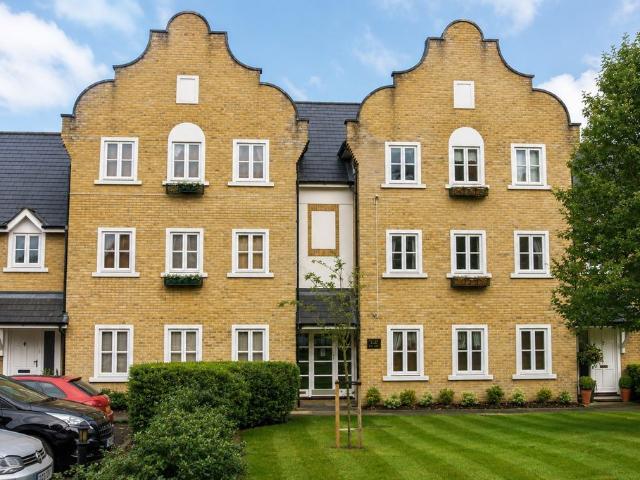 Apartment for rent in Slough